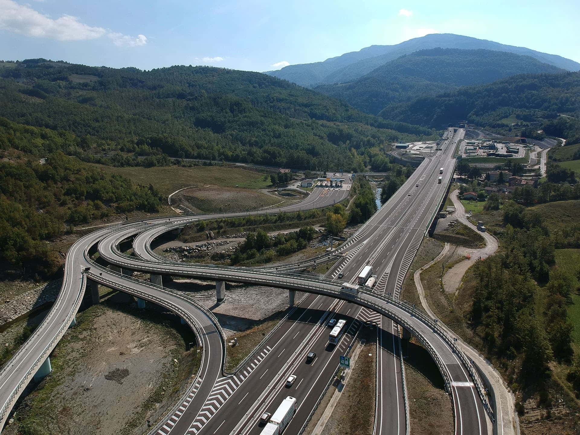 Italy lags behind on transport infrastructure investments - We Build Value