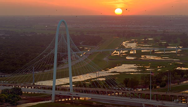 Margaret Hunt Bridge, Texas